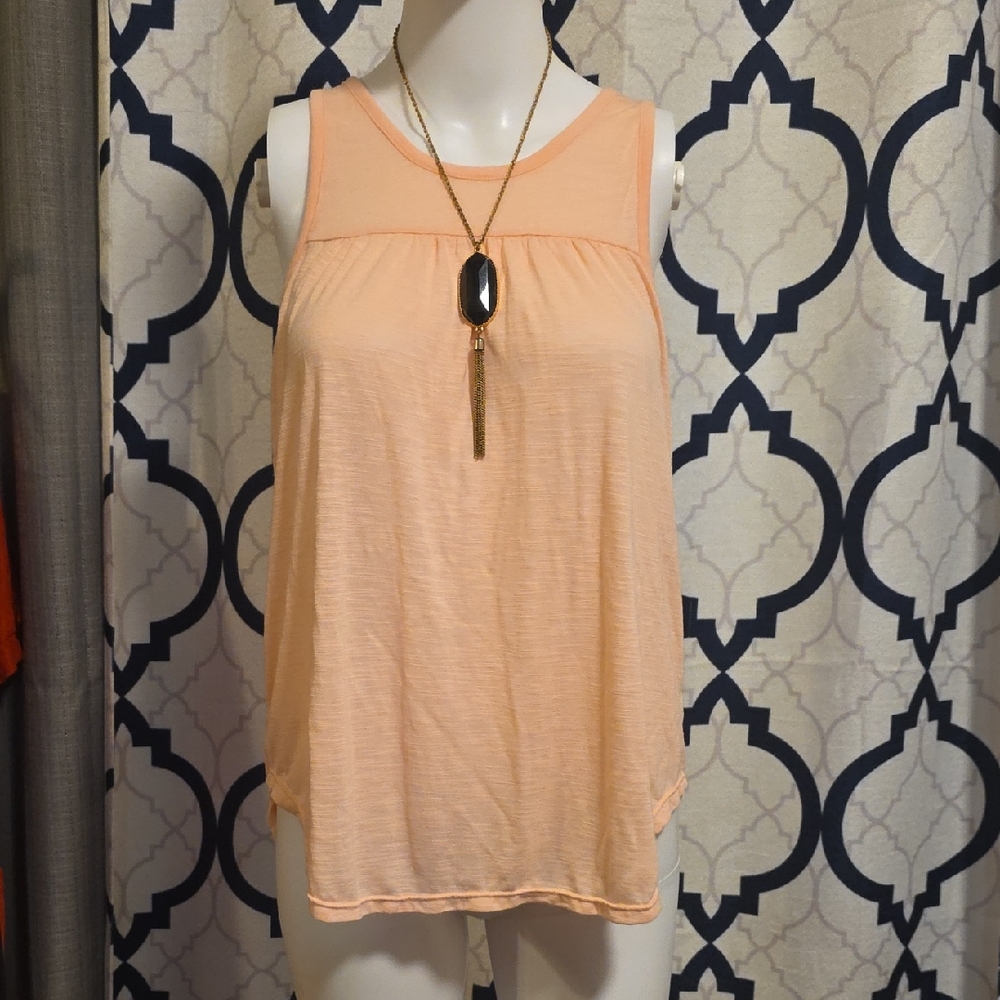 American Eagle Outfitters Peach Tank Top
